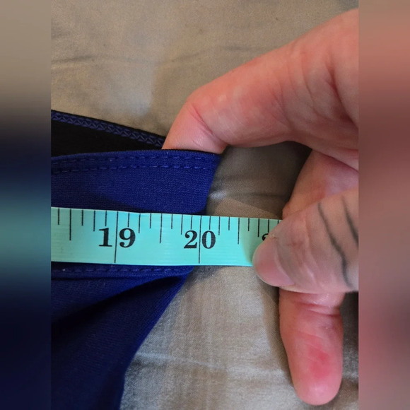 Nygard | Royal Blue Cropped Pants, Size 14 - Picture 5 of 7